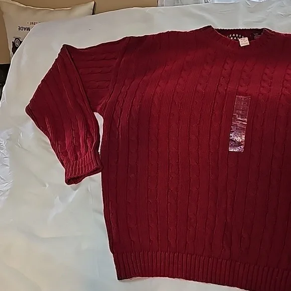 Vintage Red Sweater - Picture 5 of 14